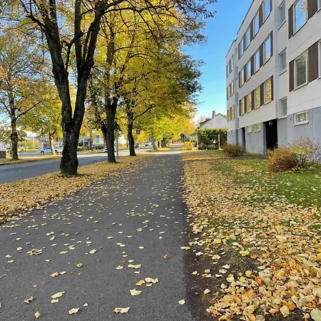 Apartment Valoisa Kaksio Puiston Reunassa Laehellae Keskustaa
