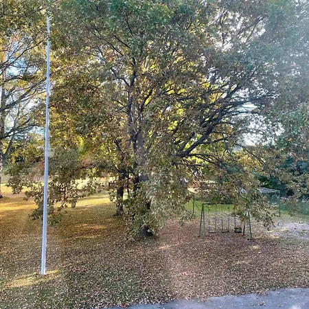 Valoisa Kaksio Puiston Reunassa Laehellae Keskustaa Apartment *